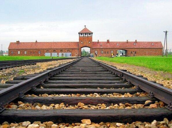 Combined: Auschwitz Birkenau and Salt Mine private chauffeur from Krakow - Key points worth your attention