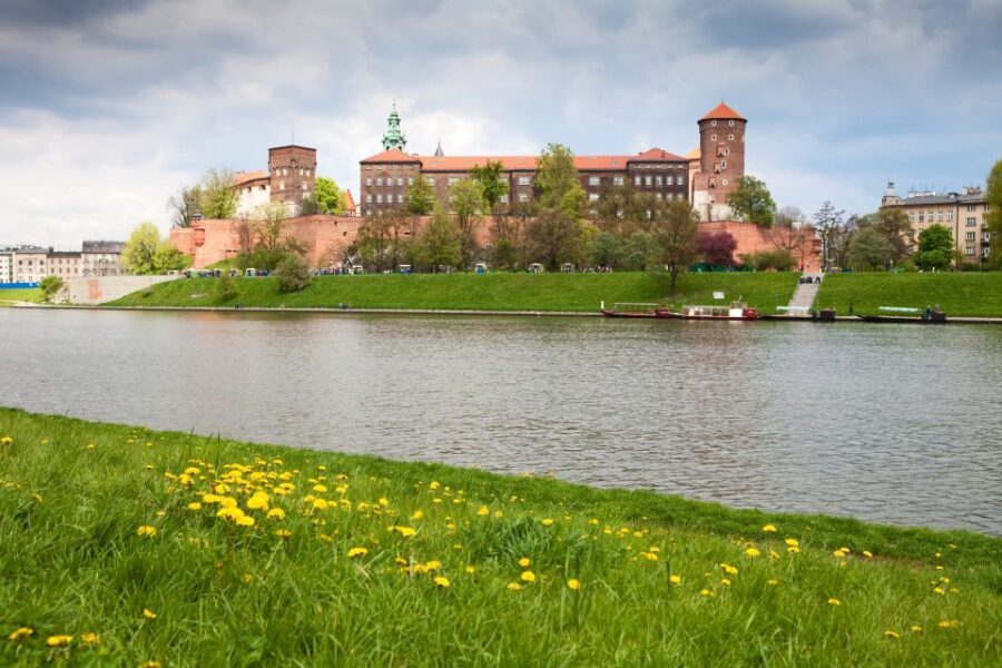 Krakow: Wawel Castle, Cathedral, Salt Mine, and Lunch - Where You Actually Meet: Piotr Skarga Monument on St. Mary Magdalene Square