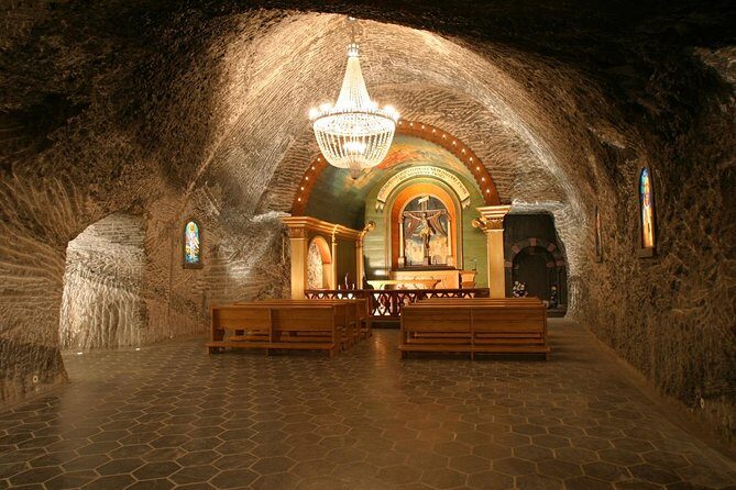 Salt Mine Guided Tour in Wieliczka from Krakow - Steps, breaks, and comfort: what to expect and how to handle it